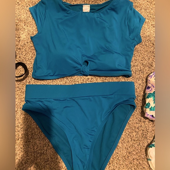 Beautiful pair of mix and match NWT high waisted old the shoulder swim suits - Picture 3 of 10